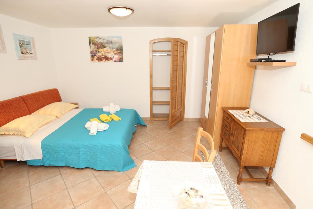 Studio Apartment Tea Baška Zewnętrze zdjęcie